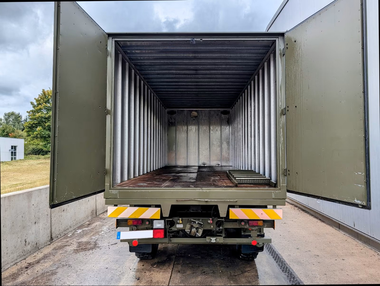 VOLVO N10 - Lastbil varevogn: billede 4 VOLVO N10 - Lastbil varevogn: billede 4