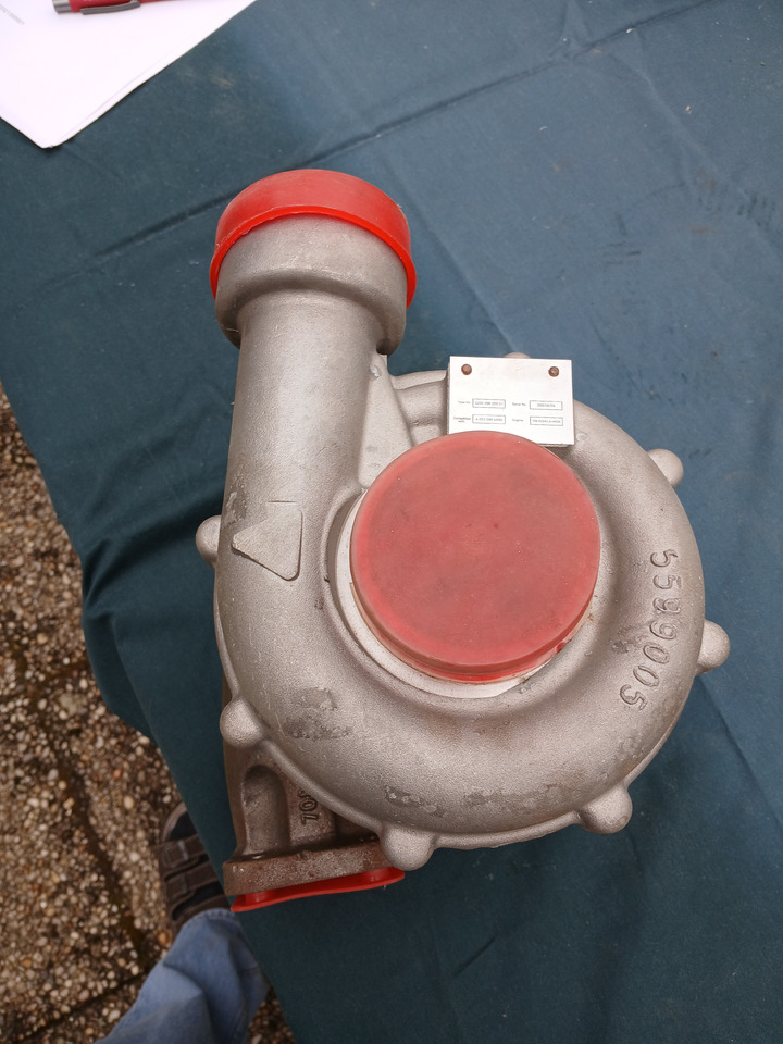 Turbocharger for Mercedes OM 422 - Motor: billede 3 Turbocharger for Mercedes OM 422 - Motor: billede 3