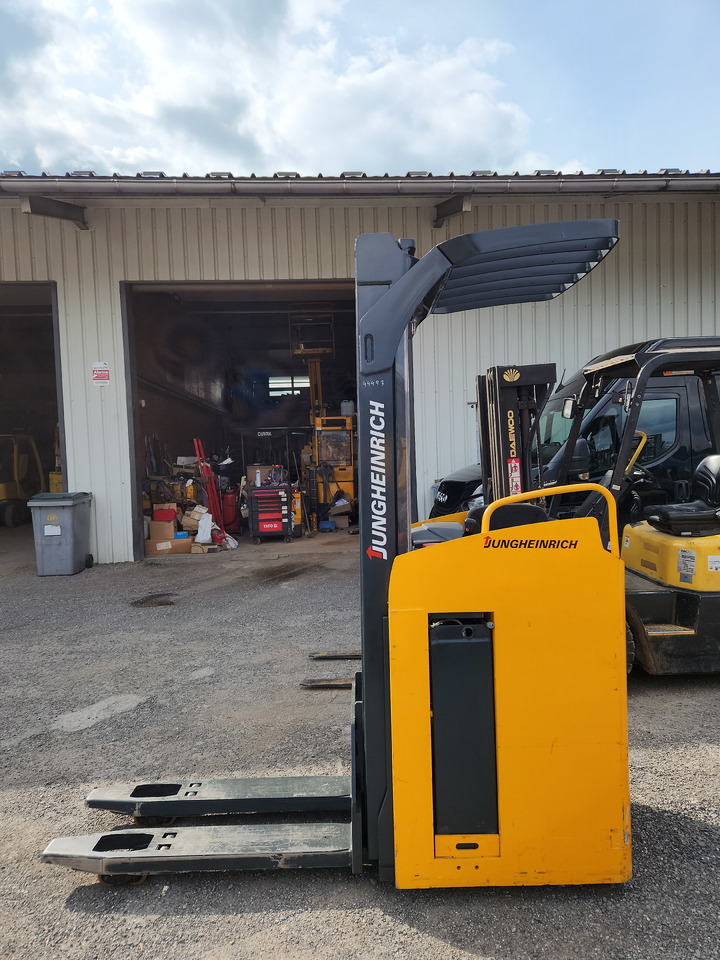 JUNGHEINRICH ESC 216z - Reach truck: billede 4 JUNGHEINRICH ESC 216z - Reach truck: billede 4