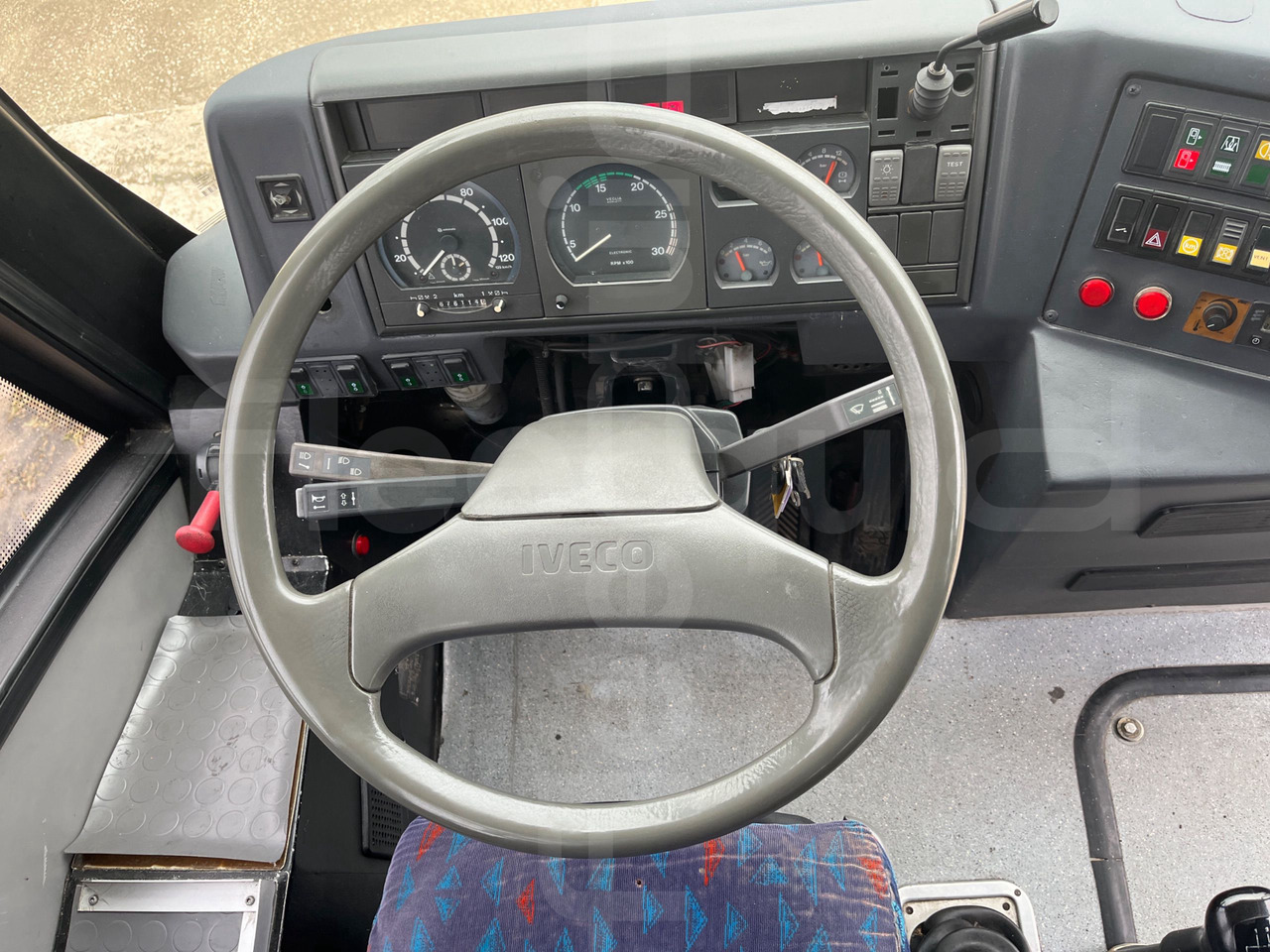 Leje en  Irisbus 397E.12 Irisbus 397E.12: billede 19