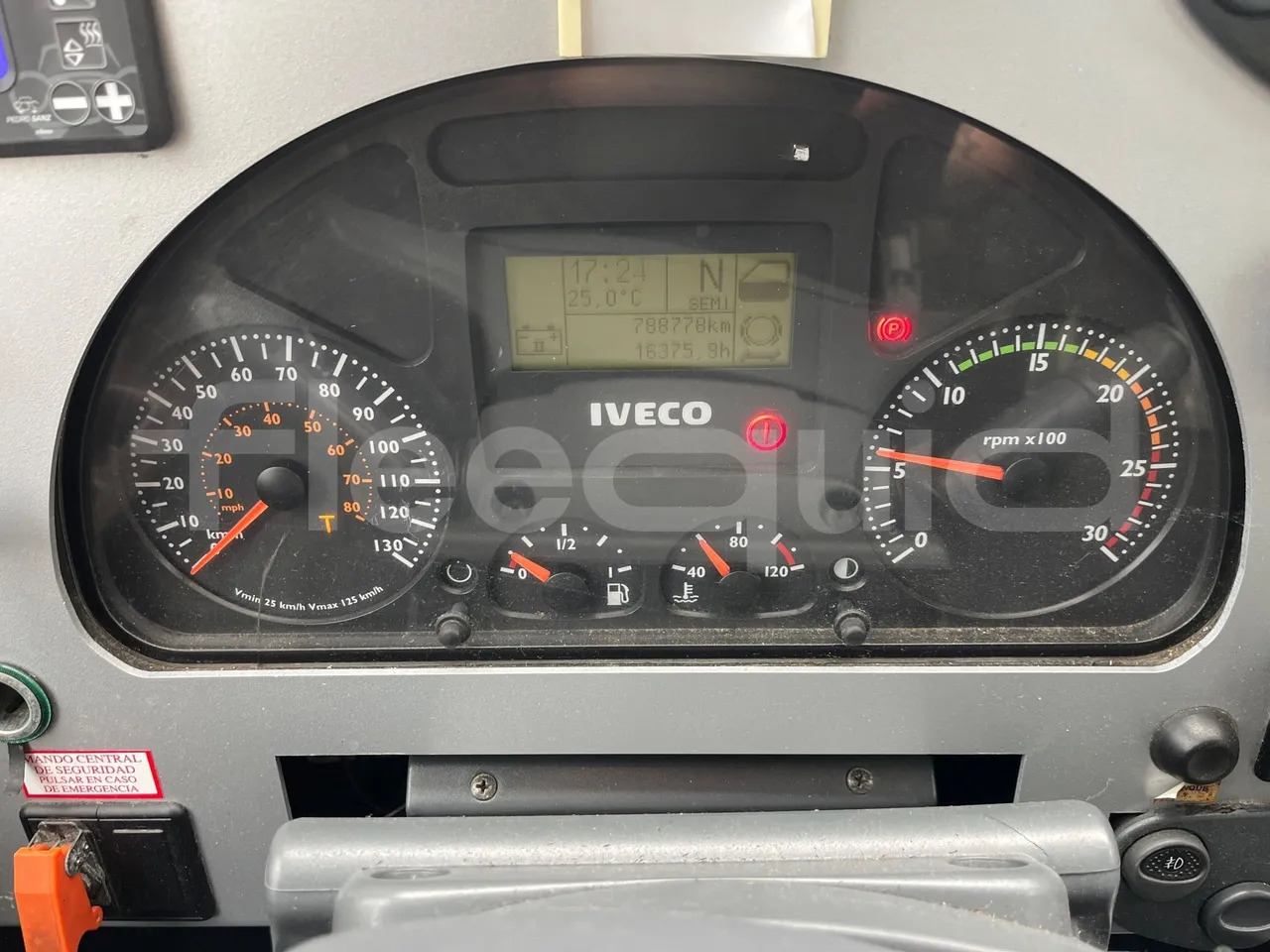 Irisbus 397E.12 - Turistbus: billede 3 Irisbus 397E.12 - Turistbus: billede 3