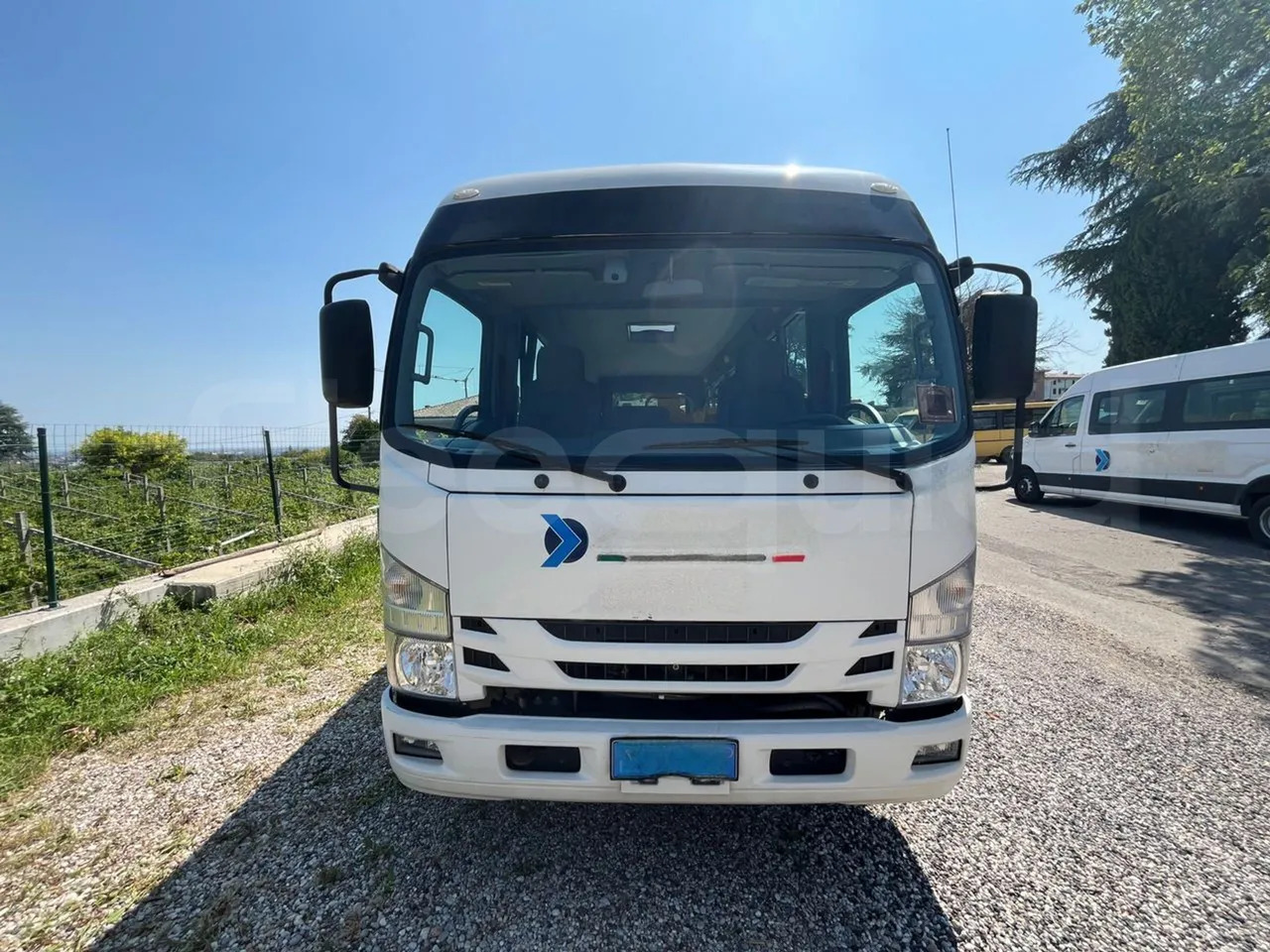 Isuzu P65 - Skolebus: billede 2 Isuzu P65 - Skolebus: billede 2