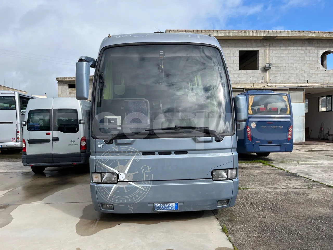 Iveco 380 - Turistbus: billede 2 Iveco 380 - Turistbus: billede 2