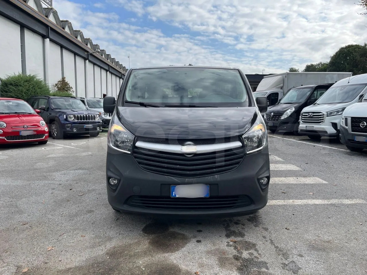 Opel Vivaro - B - Forstæder bus: billede 2 Opel Vivaro - B - Forstæder bus: billede 2