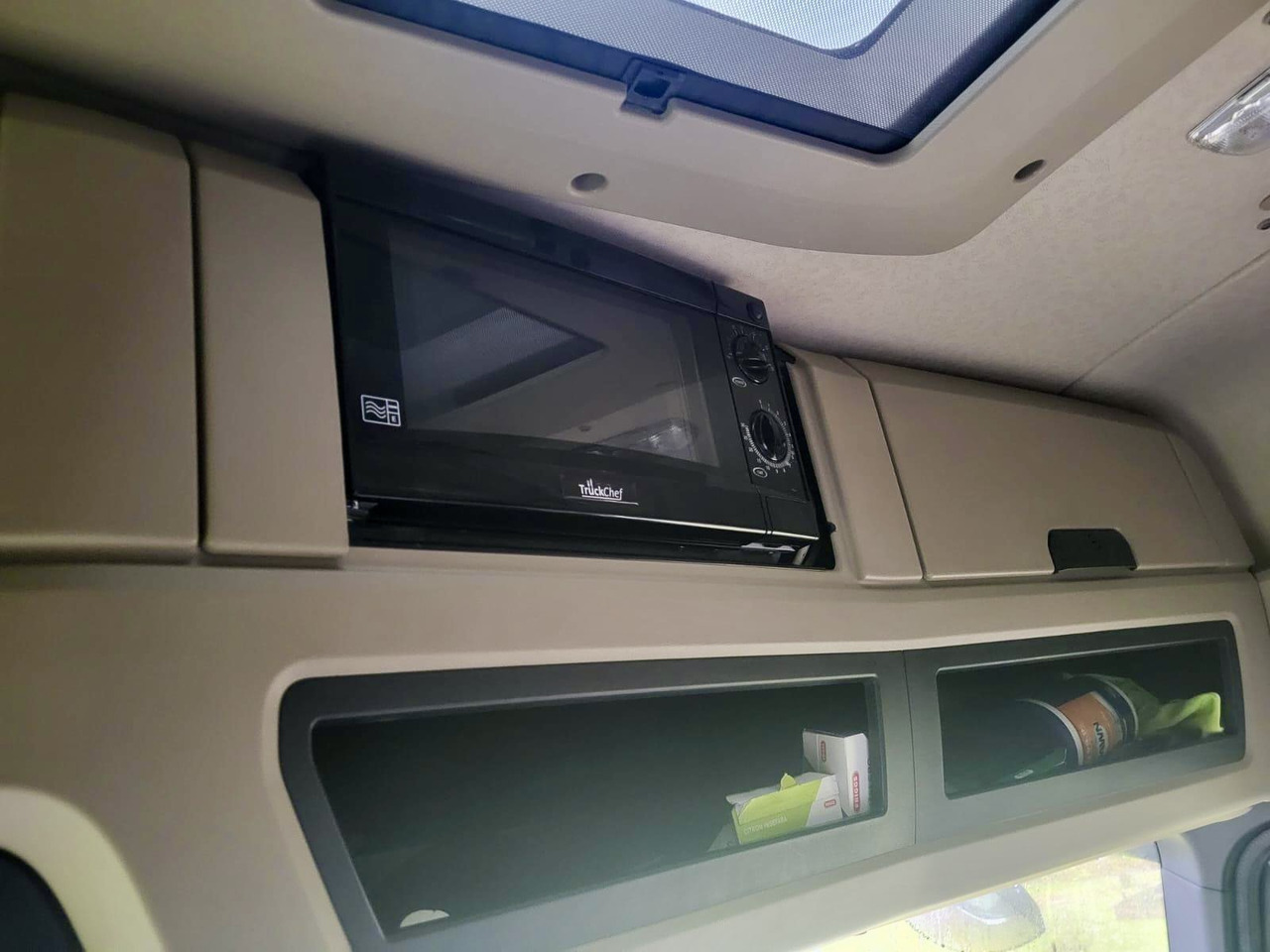 Leje en Mercedes Arocs 3358 L 6x4  Radstand 4500 Arocs 3358 L 6x4 [ Copy ] Mercedes Arocs 3358 L 6x4  Radstand 4500 Arocs 3358 L 6x4 [ Copy ]: billede 6