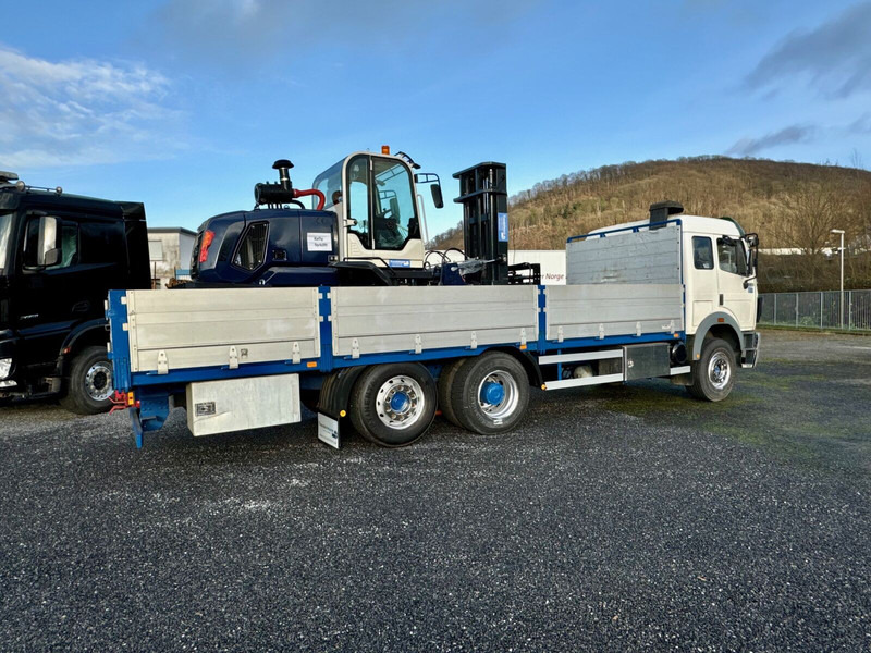 Mercedes-Benz SK 2538 6x2 Pritsche - Lastbil med lad: billede 3 Mercedes-Benz SK 2538 6x2 Pritsche - Lastbil med lad: billede 3