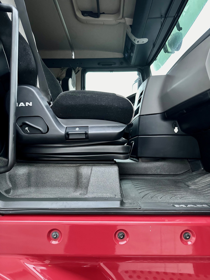 Trækker MAN TGS 33.640 6x4 Kipphydraulic-Retarder: billede 17 Trækker MAN TGS 33.640 6x4 Kipphydraulic-Retarder: billede 17