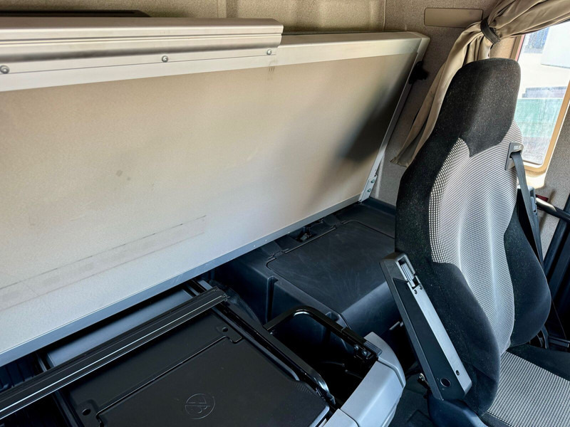 Trækker MAN TGS 33.640 6x4 Kipphydraulic-Retarder: billede 19 Trækker MAN TGS 33.640 6x4 Kipphydraulic-Retarder: billede 19