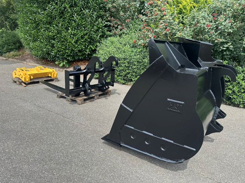 Cat 938M Fusion coupler, Bucket, Forks - Hurtigskift for Entreprenørmaskin: billede 3 Cat 938M Fusion coupler, Bucket, Forks - Hurtigskift for Entreprenørmaskin: billede 3