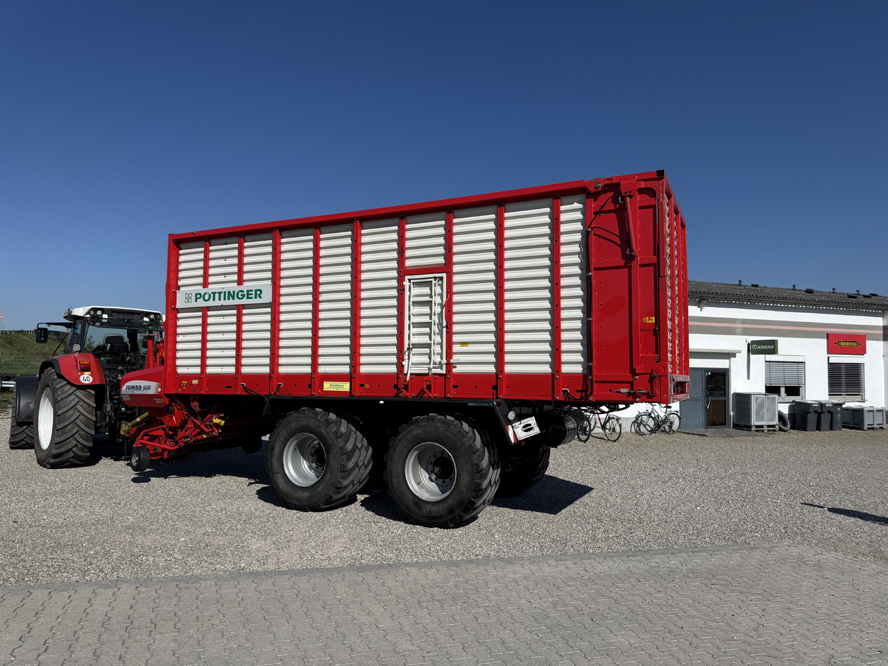 PÖTTINGER Jumbo 6600 L - Skærebordsvogn: billede 1 PÖTTINGER Jumbo 6600 L - Skærebordsvogn: billede 1