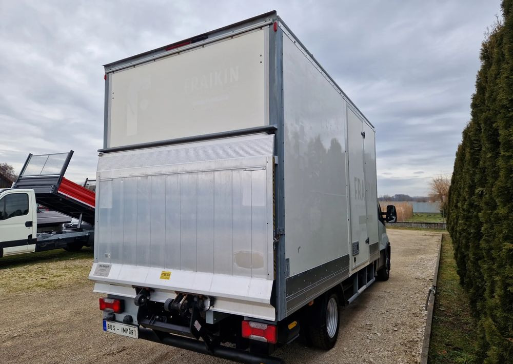 Iveco 35C14 35C13 - Varebil med kasse: billede 4 Iveco 35C14 35C13 - Varebil med kasse: billede 4