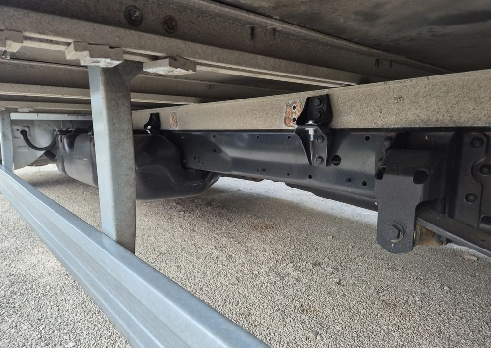 Iveco 35s14 140KM - Varebil med presenning: billede 5 Iveco 35s14 140KM - Varebil med presenning: billede 5