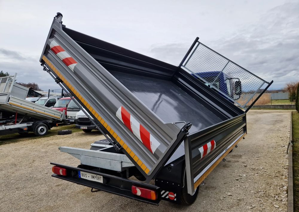 Nissan Atleon 3.0 - Ladbil med tip: billede 5 Nissan Atleon 3.0 - Ladbil med tip: billede 5