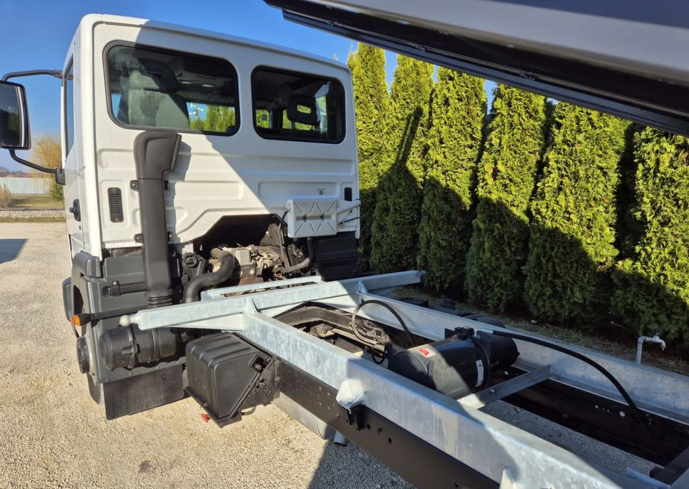 Nissan Atleon 56.13 3.0 130KM - Ladbil med tip: billede 5 Nissan Atleon 56.13 3.0 130KM - Ladbil med tip: billede 5