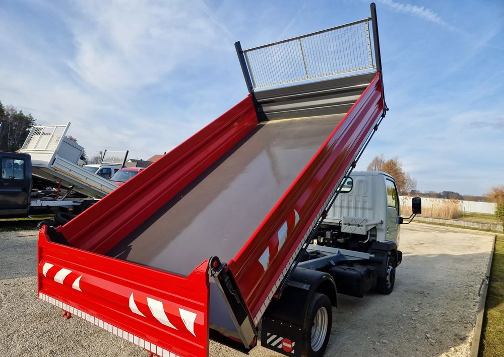 Nissan Cabstar 3.0 - Ladbil med tip: billede 4 Nissan Cabstar 3.0 - Ladbil med tip: billede 4