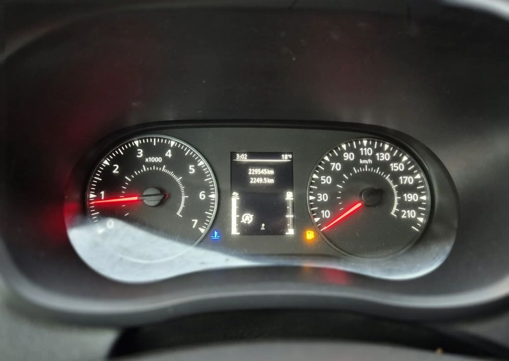 Varebil med presenning Renault Master 2.3 150KM: billede 10 Varebil med presenning Renault Master 2.3 150KM: billede 10