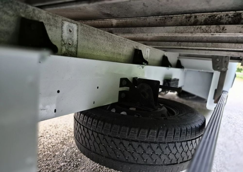 Varebil med presenning Renault Master 2.3 150KM: billede 9 Varebil med presenning Renault Master 2.3 150KM: billede 9