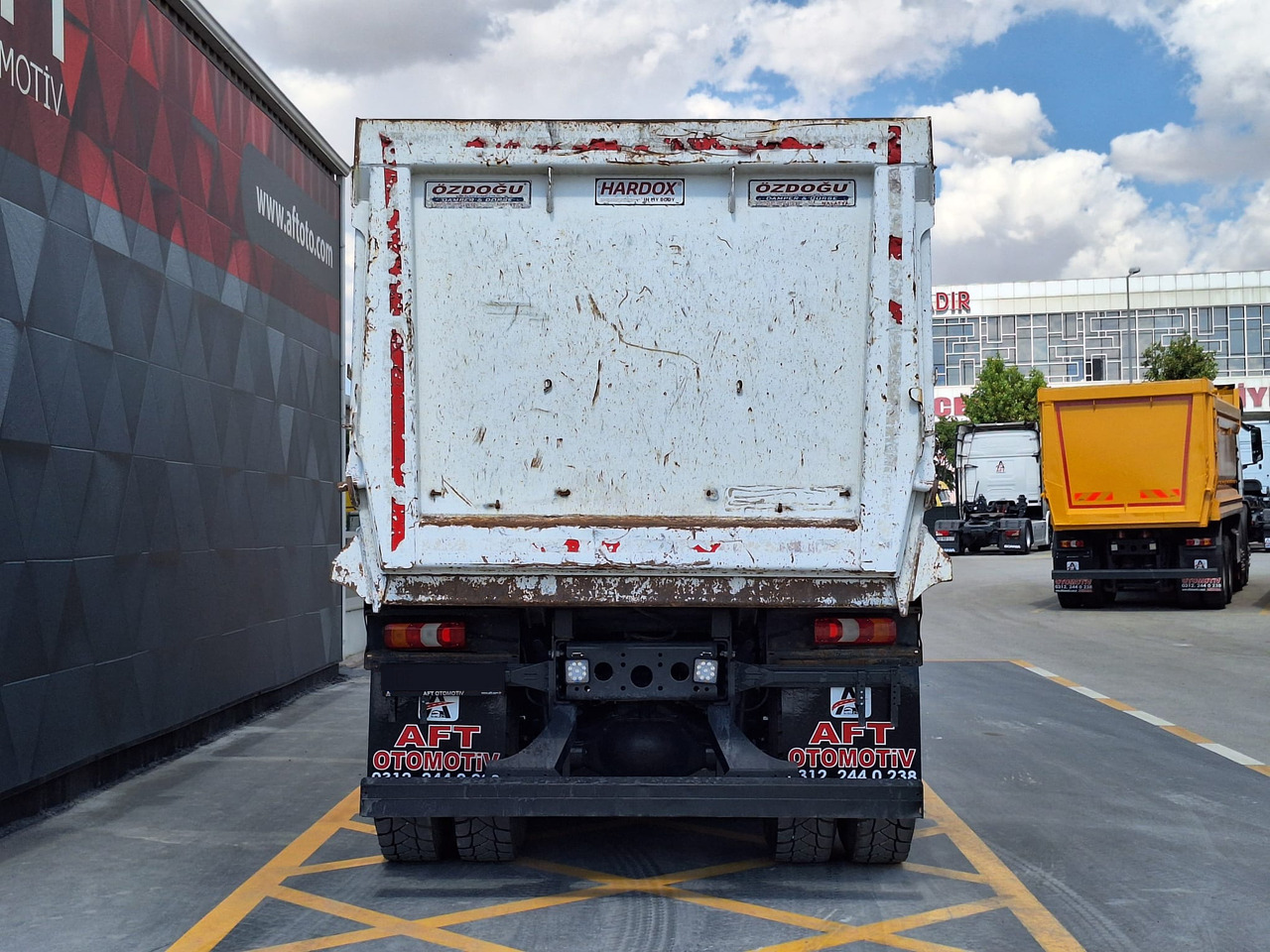 Tipvogn lastbil MERCEDES-BENZ AROCS 3345: billede 7