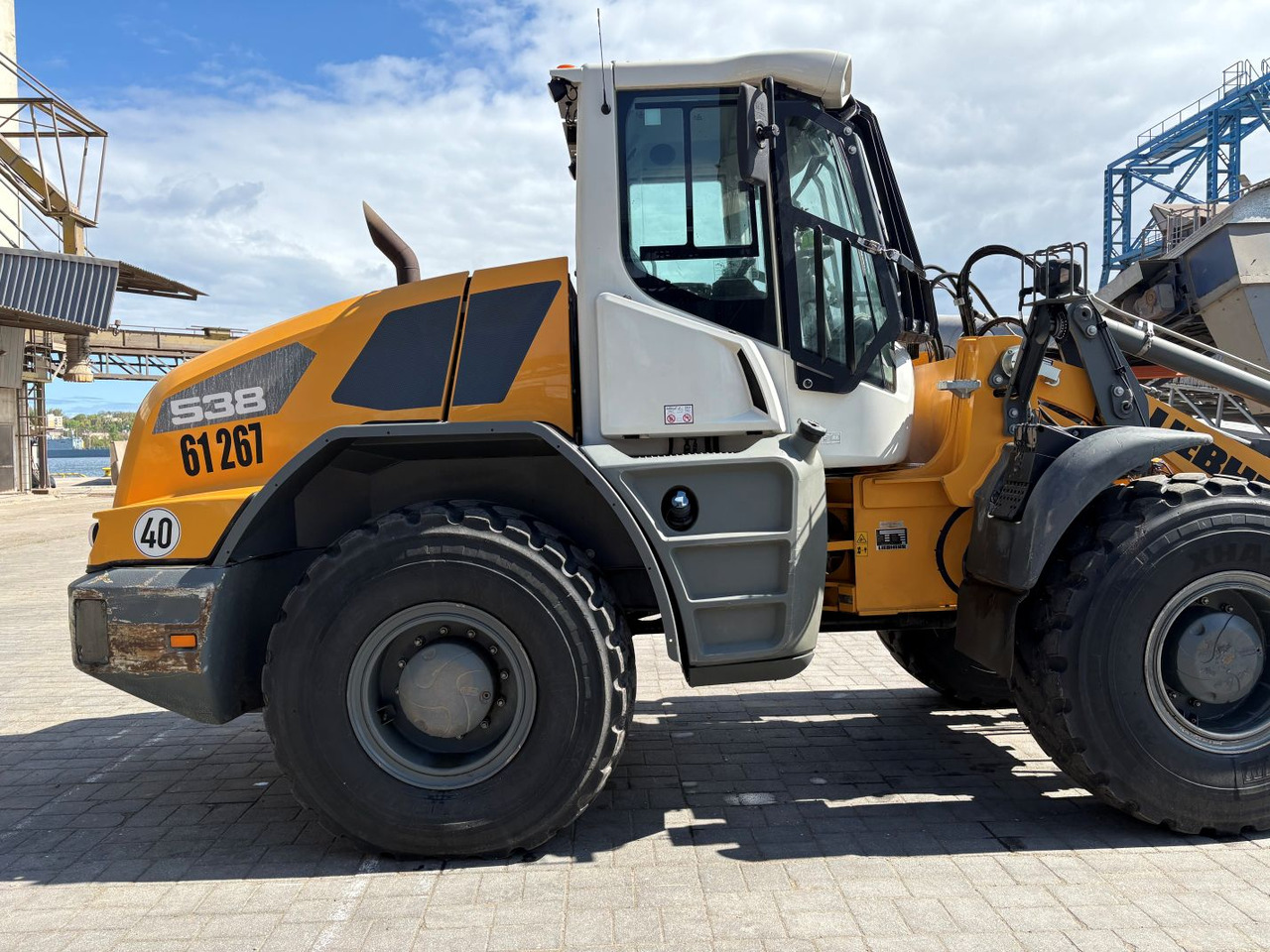 LIEBHERR L538 - Gummihjulslæsser: billede 1 LIEBHERR L538 - Gummihjulslæsser: billede 1