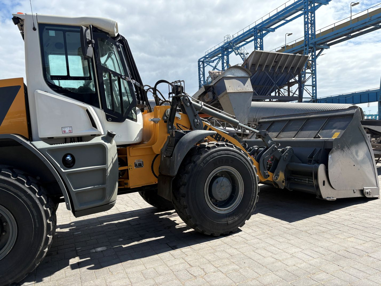 LIEBHERR L538 - Gummihjulslæsser: billede 2 LIEBHERR L538 - Gummihjulslæsser: billede 2