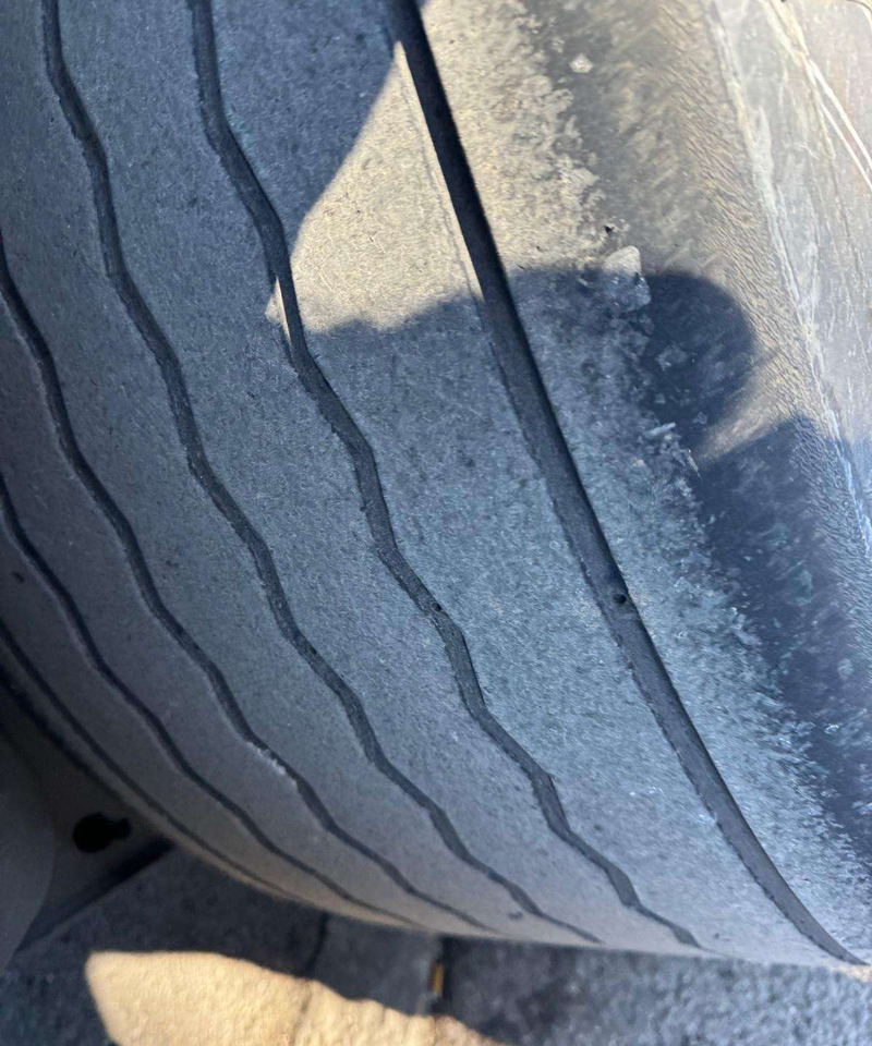 Kögel Mega SAF - Gardintrailer: billede 4 Kögel Mega SAF - Gardintrailer: billede 4