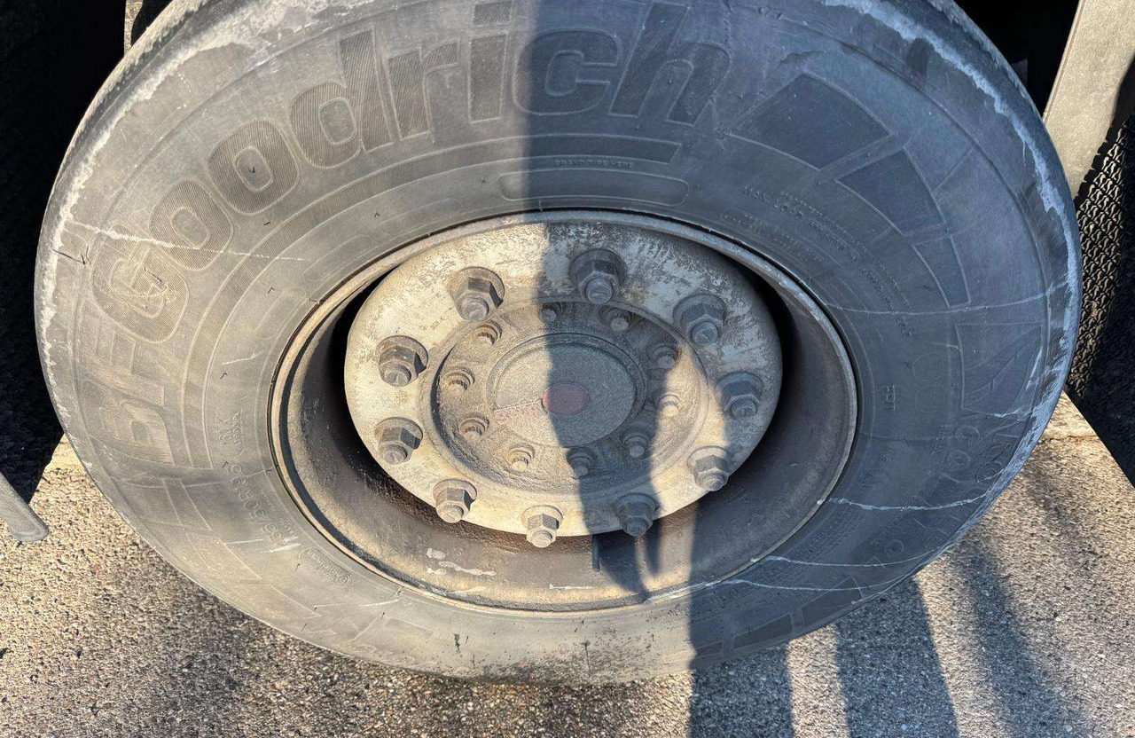 Kögel Mega SAF - Gardintrailer: billede 3 Kögel Mega SAF - Gardintrailer: billede 3