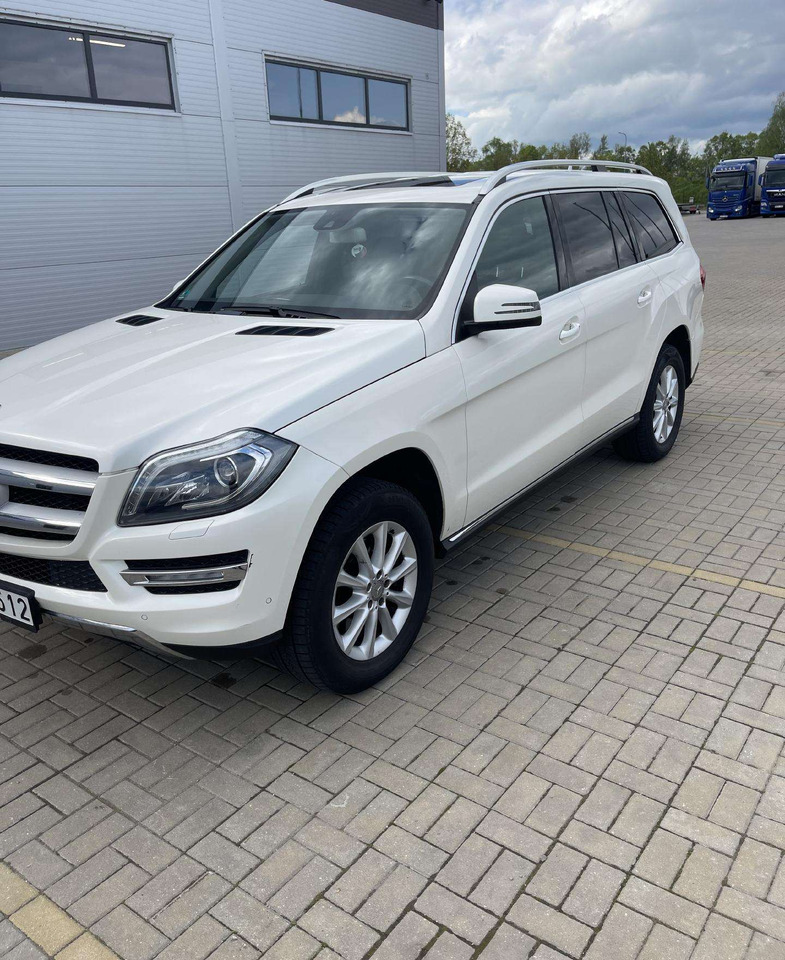 Mercedes-Benz GL350 - SUV: billede 3 Mercedes-Benz GL350 - SUV: billede 3