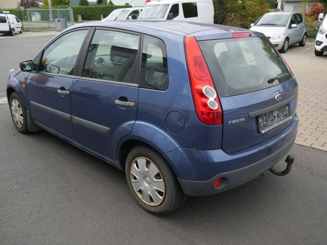 Ford Fiesta 1,3 51 kW Ambiente - Bil: billede 4 Ford Fiesta 1,3 51 kW Ambiente - Bil: billede 4