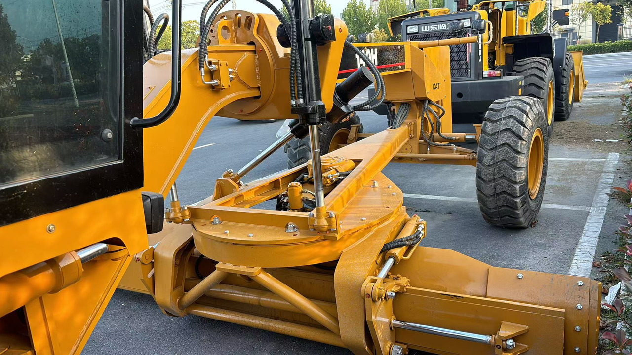 CATERPILLAR 140H used motor grader source supplier - Grader: billede 5 CATERPILLAR 140H used motor grader source supplier - Grader: billede 5