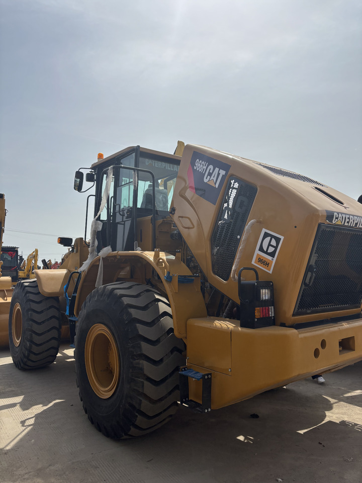 CATERPILLAR 966H great condition discouted - Gummihjulslæsser: billede 4 CATERPILLAR 966H great condition discouted - Gummihjulslæsser: billede 4