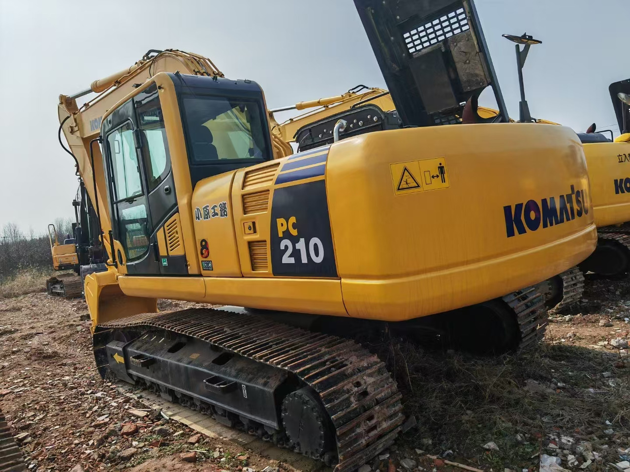 KOMATSU pc210-8 used crawler excavator japan brand hot sale - Bæltegravemaskine: billede 1 KOMATSU pc210-8 used crawler excavator japan brand hot sale - Bæltegravemaskine: billede 1
