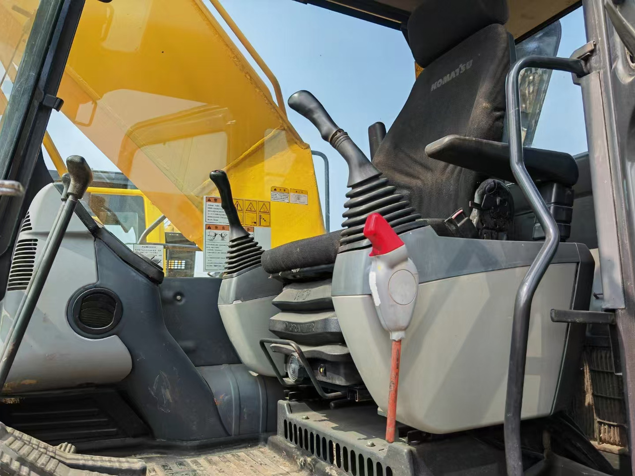 KOMATSU pc210-8 used crawler excavator japan brand hot sale - Bæltegravemaskine: billede 2 KOMATSU pc210-8 used crawler excavator japan brand hot sale - Bæltegravemaskine: billede 2