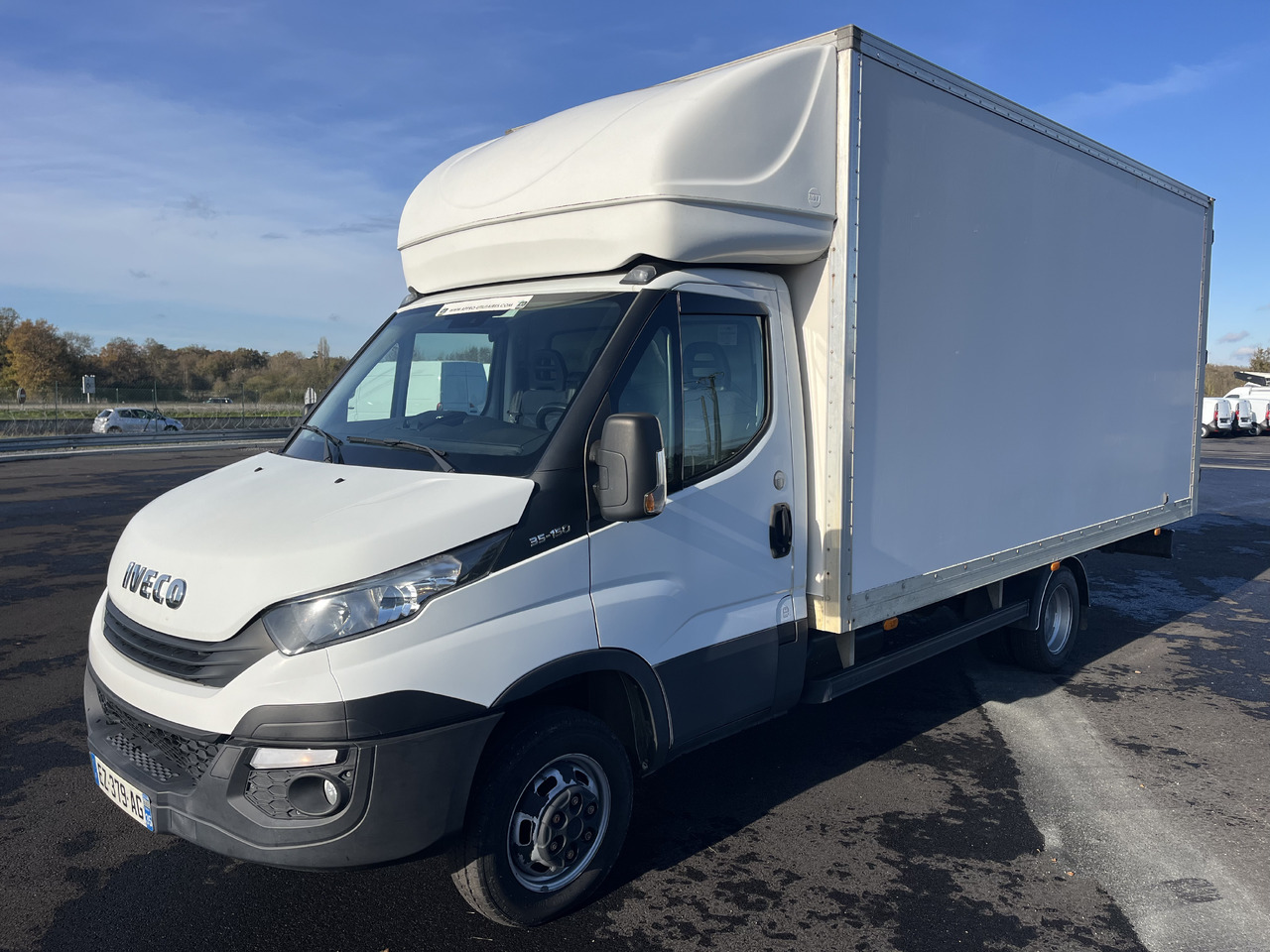 IVECO DAILY - Varebil med kasse: billede 2 IVECO DAILY - Varebil med kasse: billede 2