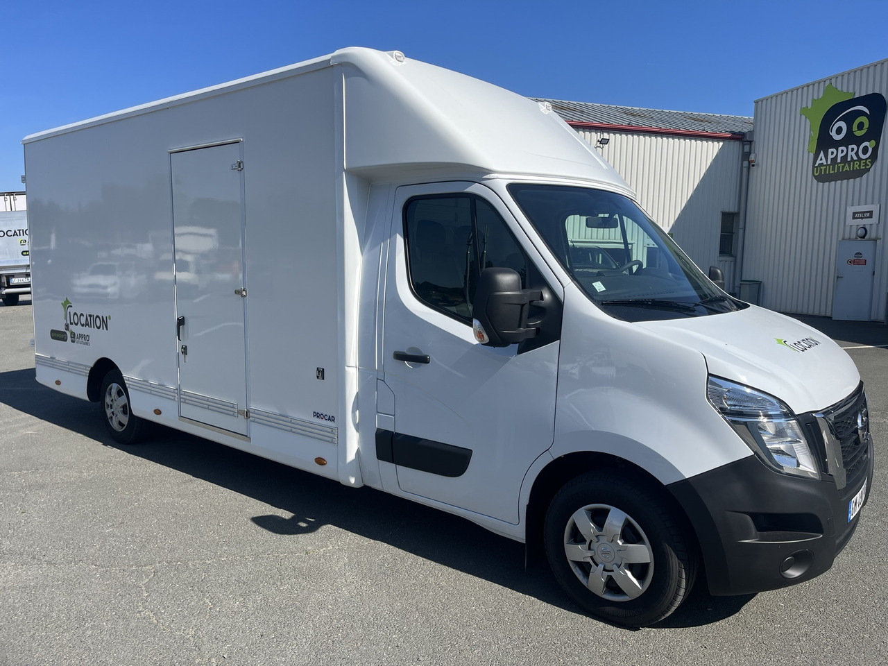 NISSAN INTERSTAR 2.3DCI170 PLANCHE CABINE - Varebil med kasse: billede 1 NISSAN INTERSTAR 2.3DCI170 PLANCHE CABINE - Varebil med kasse: billede 1