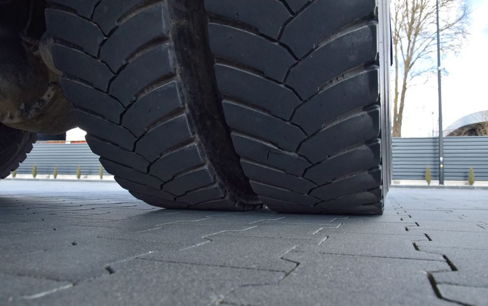Tipvogn lastbil Iveco STRALIS 310 / 4x2 / EURO 6 / WYWROTKA / HYDROBURTA / AUTOMAT / HAK / 2015 / NISKI PRZEBIEG / SPROWADZONY: billede 16