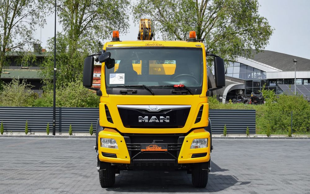 MAN TGS 26.400 / 6x4 / EURO 6 / UDT / HDS FASSI 165 / WYSUW x3 / ROTATOR / CHWYTAK / STEROWANIE RADIOWE / WZMOCNIONA RAMA / WYWROTKA / HYDROBURTA / AUTOMAT / 2017 / NOWE OPONY - 100% / NISKI PRZEBIEG - Tipvogn lastbil: billede 2 MAN TGS 26.400 / 6x4 / EURO 6 / UDT / HDS FASSI 165 / WYSUW x3 / ROTATOR / CHWYTAK / STEROWANIE RADIOWE / WZMOCNIONA RAMA / WYWROTKA / HYDROBURTA / AUTOMAT / 2017 / NOWE OPONY - 100% / NISKI PRZEBIEG - Tipvogn lastbil: billede 2