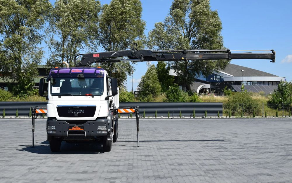 Leje en  MAN TGS 33.360 / 6x4 / HDS HIAB 122 E-2 HIDUO / STEROWANIE RADIOWE / WYWROTKA / HYDROBURTA / AUTOMAT / KLIMA / TEMPOMAT / KAMERA COFANIA / SPROWADZONY MAN TGS 33.360 / 6x4 / HDS HIAB 122 E-2 HIDUO / STEROWANIE RADIOWE / WYWROTKA / HYDROBURTA / AUTOMAT / KLIMA / TEMPOMAT / KAMERA COFANIA / SPROWADZONY: billede 8
