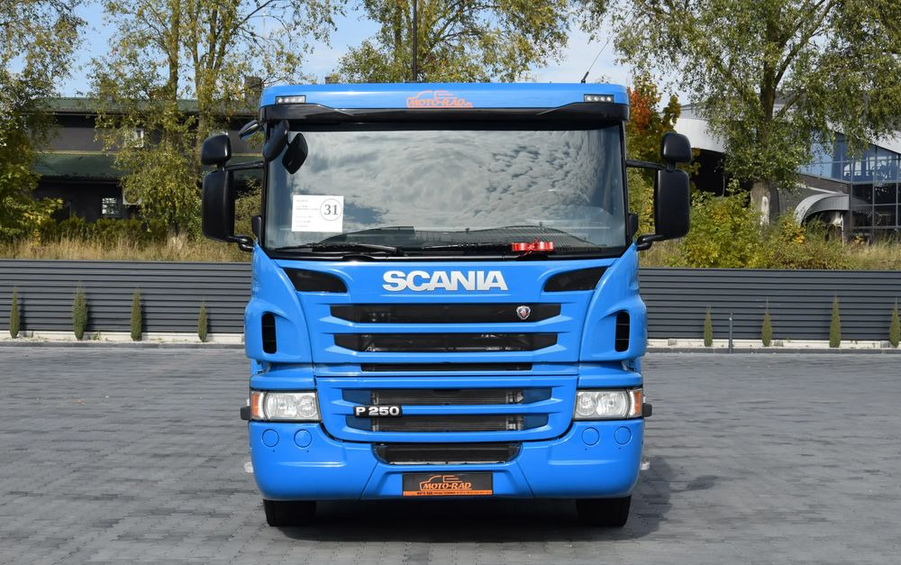 Scania P250 / EURO 6 / SKRZYNIA 7.8 M / WINDA DHOLLANDIA / PODUSZKI NA TYLNEJ OSI / RETARDER / KLIMA / TEMPOMAT / SERWISOWANY / SPROWADZONY - Lastbil med lad: billede 2 Scania P250 / EURO 6 / SKRZYNIA 7.8 M / WINDA DHOLLANDIA / PODUSZKI NA TYLNEJ OSI / RETARDER / KLIMA / TEMPOMAT / SERWISOWANY / SPROWADZONY - Lastbil med lad: billede 2