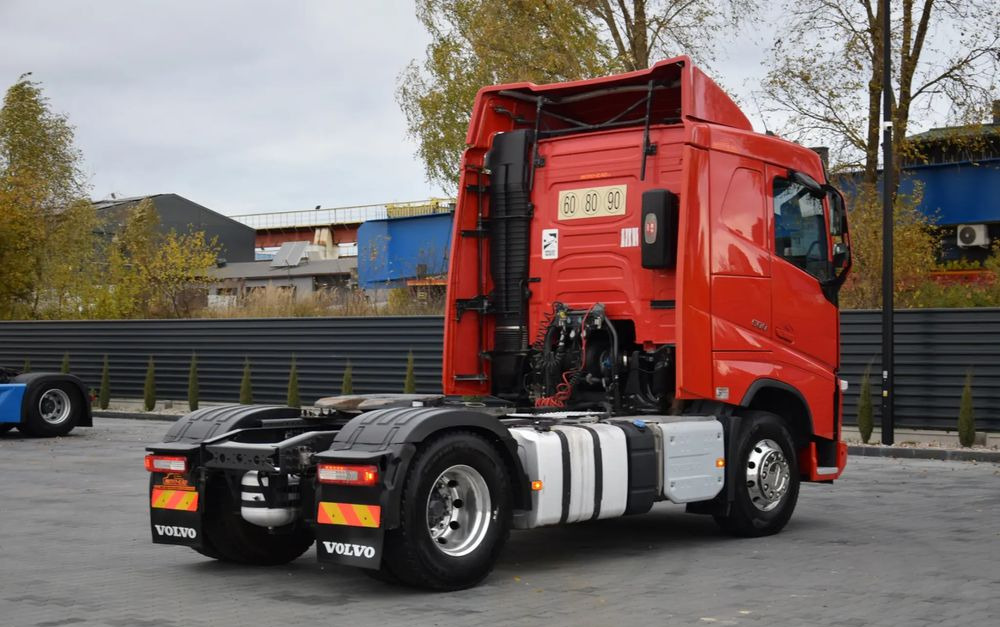 Volvo FH500 / NISKA KABINA / HYDRAULIKA / EURO 6 / ACC / LEDY / ALUFELGI / SERWISOWANY / SPROWADZONY - Trækker: billede 5 Volvo FH500 / NISKA KABINA / HYDRAULIKA / EURO 6 / ACC / LEDY / ALUFELGI / SERWISOWANY / SPROWADZONY - Trækker: billede 5