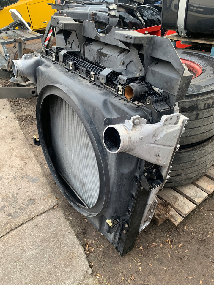 CHŁODNICA WODY POWIETRZA MERCEDES ACTROS MP4 MP 4 - Køler for Lastbil: billede 5 CHŁODNICA WODY POWIETRZA MERCEDES ACTROS MP4 MP 4 - Køler for Lastbil: billede 5