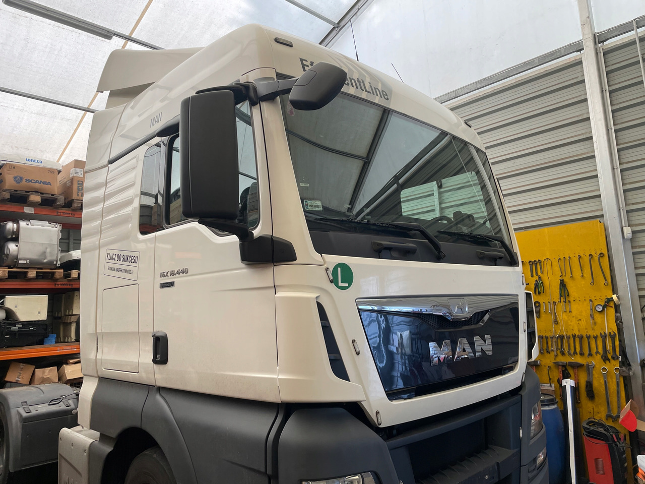 GOŁA KABINA MAN TGX XLX BIAŁA EURO 6 KOLOR RAL 9010 - Førerhus for Lastbil: billede 3 GOŁA KABINA MAN TGX XLX BIAŁA EURO 6 KOLOR RAL 9010 - Førerhus for Lastbil: billede 3