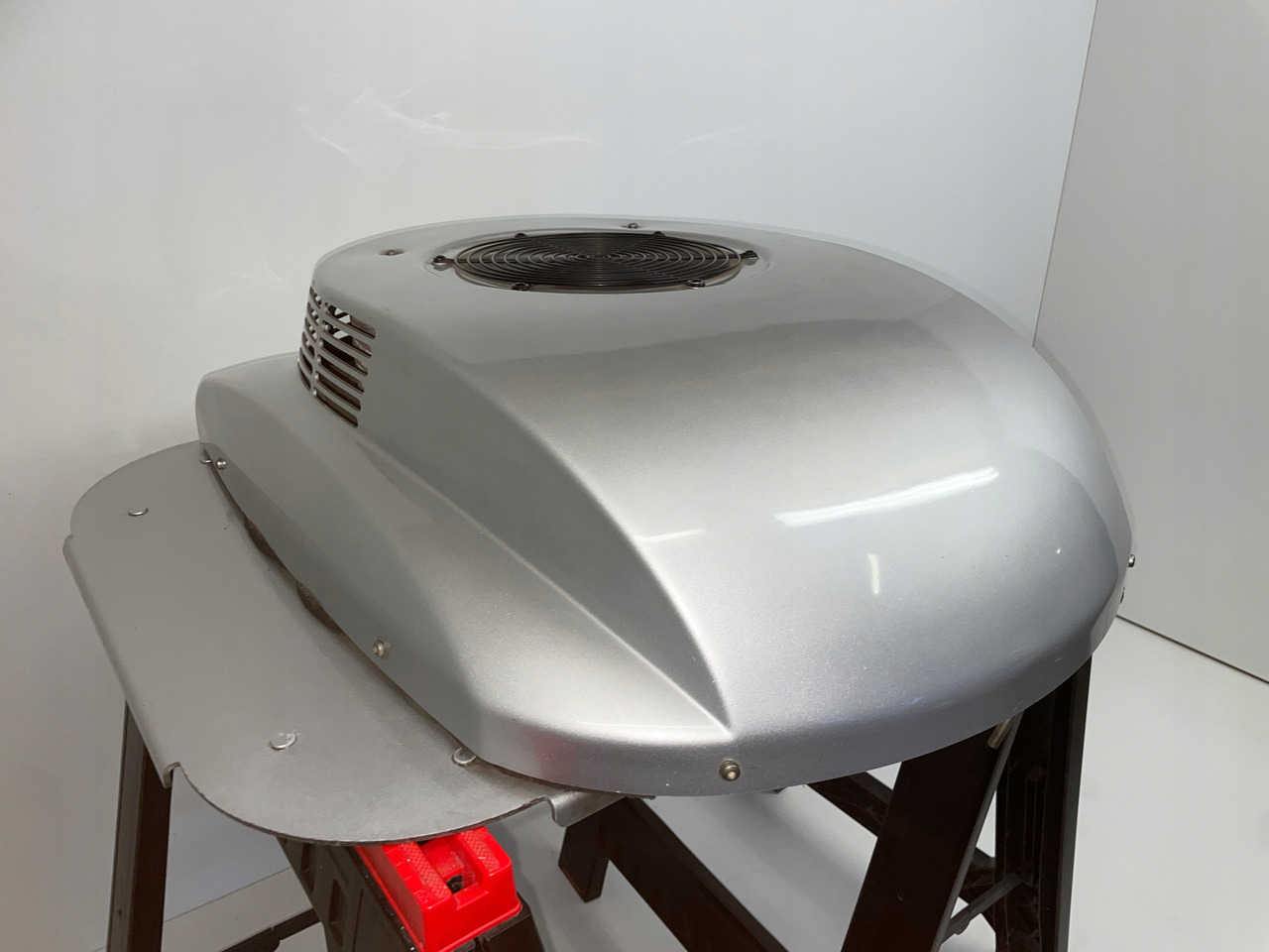 KLIMATYZACJA POSTOJOWA WAECO CA800 MAN SCANIA VOLVO DAF CA-0800-DC - A/C kompressor for Lastbil: billede 3 KLIMATYZACJA POSTOJOWA WAECO CA800 MAN SCANIA VOLVO DAF CA-0800-DC - A/C kompressor for Lastbil: billede 3