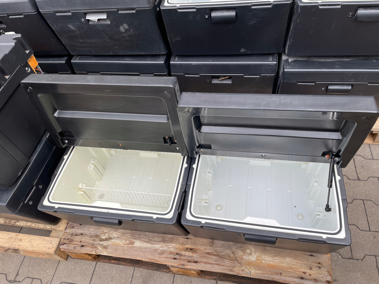 LODÓWKA IVECO HI-WAY HI WAY STRALIS - Førerhus og interiør for Lastbil: billede 5 LODÓWKA IVECO HI-WAY HI WAY STRALIS - Førerhus og interiør for Lastbil: billede 5