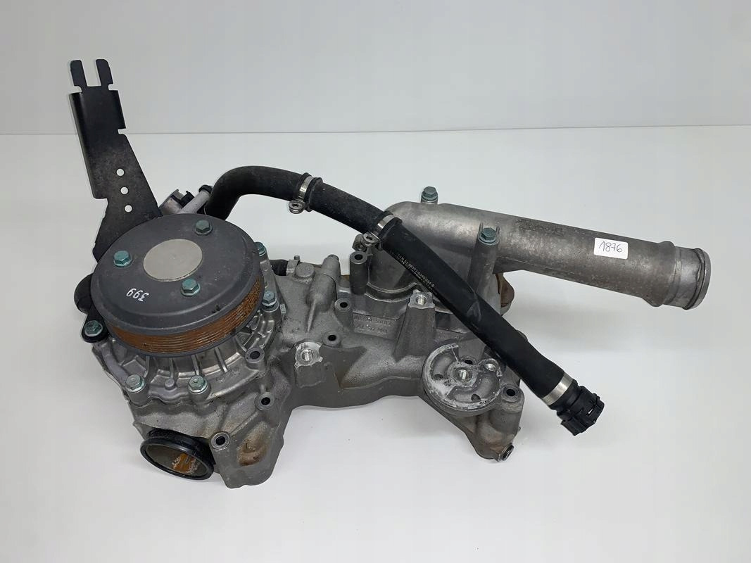 OBUDOWA POMPY WODY MAN TGX TGS EURO 6 D2676 - Kølevæskepumpe for Lastbil: billede 1 OBUDOWA POMPY WODY MAN TGX TGS EURO 6 D2676 - Kølevæskepumpe for Lastbil: billede 1