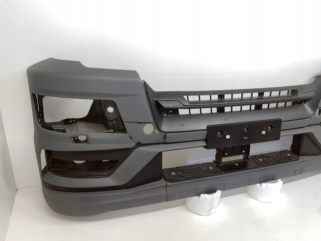 OKULAR STELAŻ OBUDOWA ZDERZAK MAN TG3 TGS3 TGS 3 81416105862 - Kofanger for Lastbil: billede 2 OKULAR STELAŻ OBUDOWA ZDERZAK MAN TG3 TGS3 TGS 3 81416105862 - Kofanger for Lastbil: billede 2