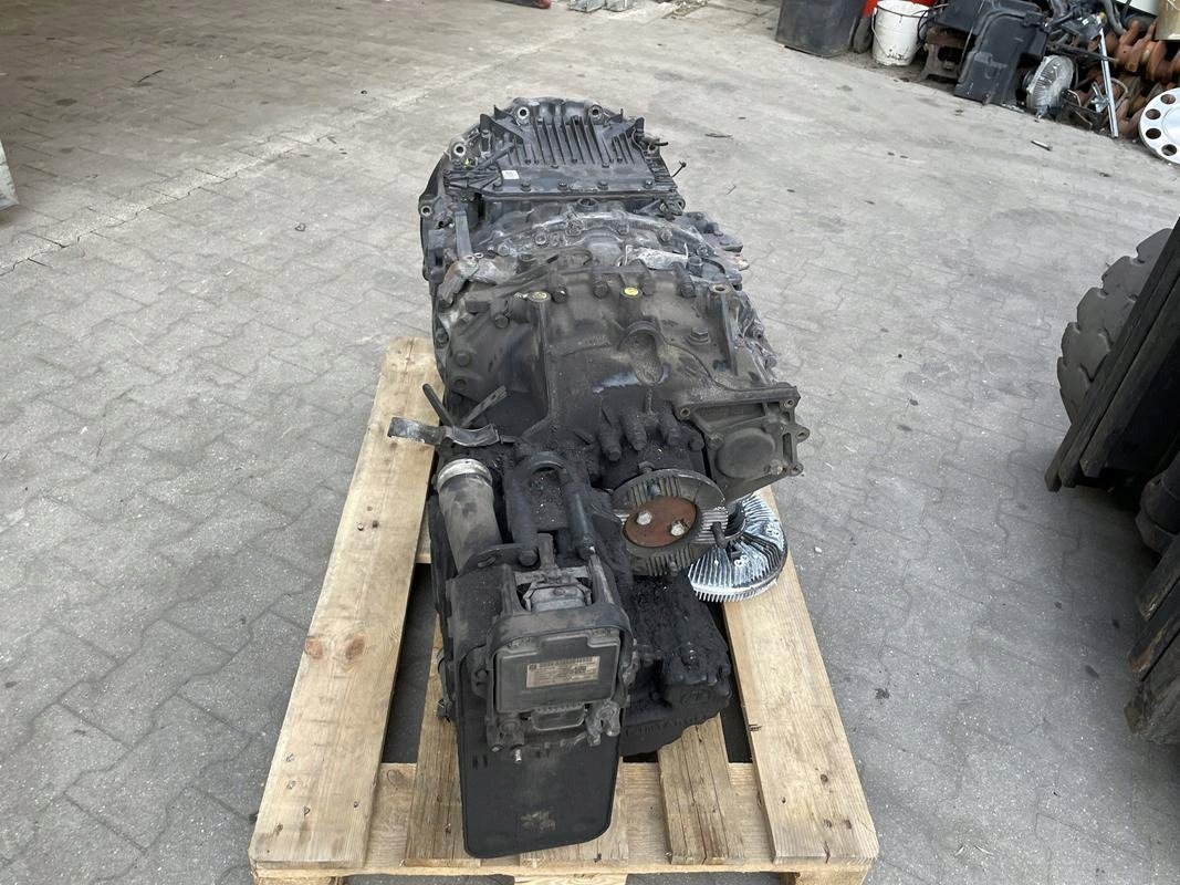 RETARDER INTARDER MAN TGX TGS CHŁODNICA OLEJU - Oliekøler for Lastbil: billede 1 RETARDER INTARDER MAN TGX TGS CHŁODNICA OLEJU - Oliekøler for Lastbil: billede 1