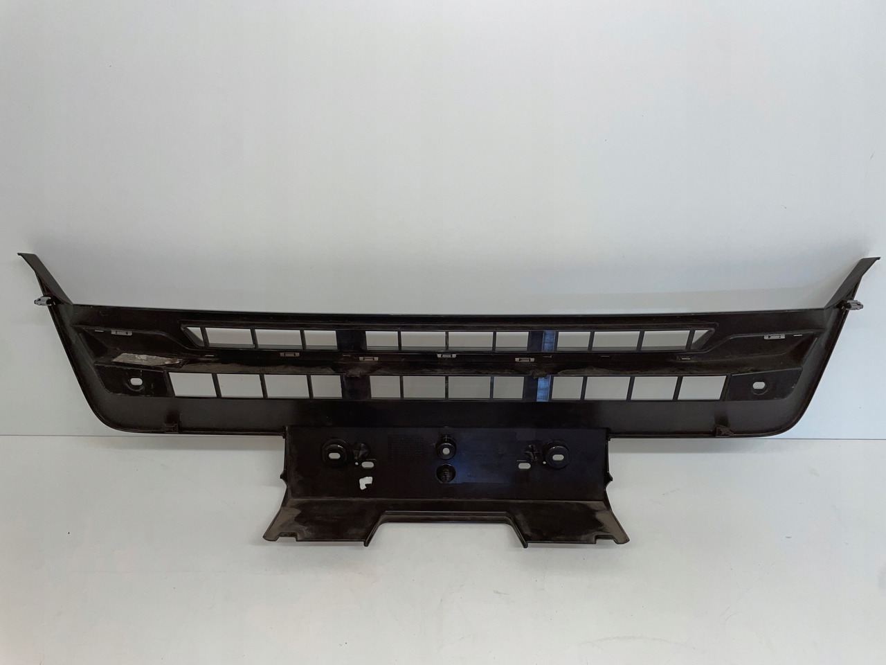 ŚRODKOWY GRILL CHROM ZDERZAKA MAN TGS TG3 TGS 3 ATRAPA 81416146086 - Gitter for Lastbil: billede 4 ŚRODKOWY GRILL CHROM ZDERZAKA MAN TGS TG3 TGS 3 ATRAPA 81416146086 - Gitter for Lastbil: billede 4