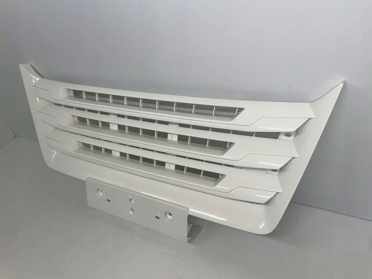 ŚRODKOWY GRILL ZDERZAKA MAN TGX TG3 TGX 3 ATRAPA 81416146085 - Gitter for Lastbil: billede 3 ŚRODKOWY GRILL ZDERZAKA MAN TGX TG3 TGX 3 ATRAPA 81416146085 - Gitter for Lastbil: billede 3