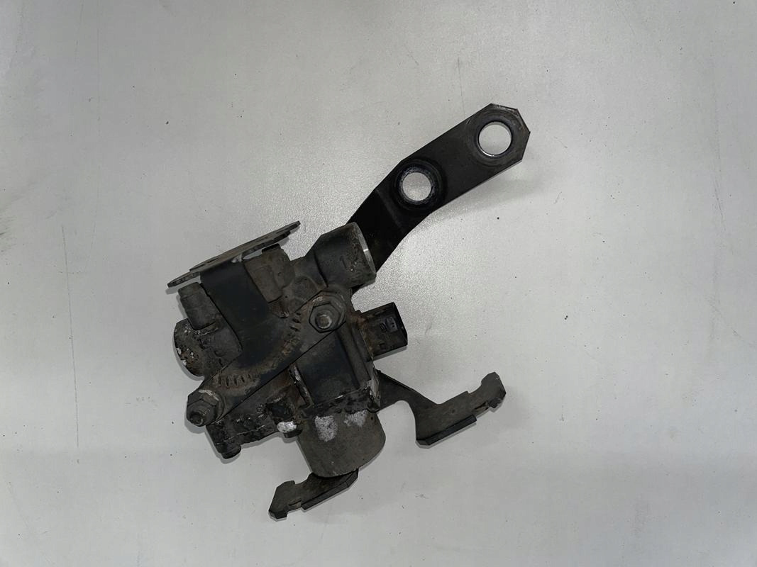 ZAWÓR CIŚNIENIA MERCEDES ACTROS MP4 A0054299244 - Affjedring for Lastbil: billede 4 ZAWÓR CIŚNIENIA MERCEDES ACTROS MP4 A0054299244 - Affjedring for Lastbil: billede 4