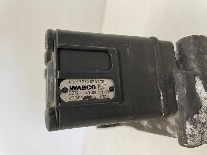 ZAWÓR PODUSZEK MERCEDES ACTROS MP 4 A0013270625 - Bremseventil for Lastbil: billede 2 ZAWÓR PODUSZEK MERCEDES ACTROS MP 4 A0013270625 - Bremseventil for Lastbil: billede 2